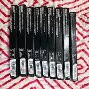 Lot of 9 Beauty Pie Moisture-Lock Wondergel Lip Liner Reckless‎ Red New in Box
